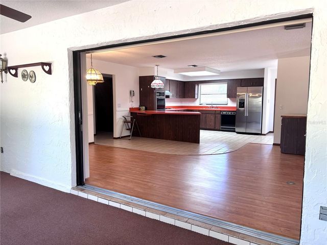 324 ALEMANDER AVENUE, Debary, FL 32713