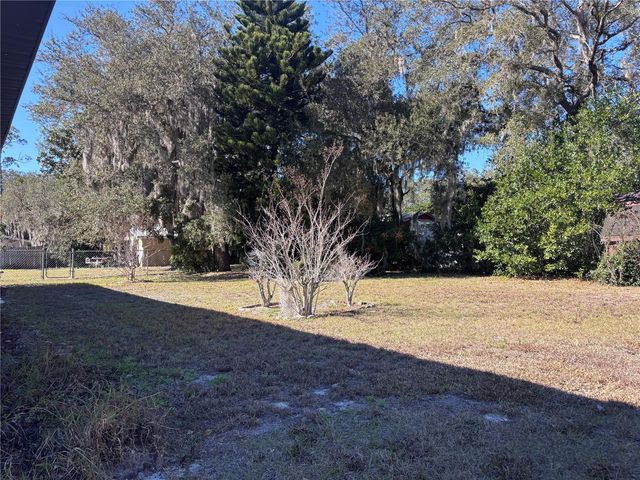 324 ALEMANDER AVENUE, Debary, FL 32713