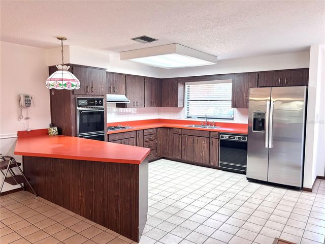 324 ALEMANDER AVENUE, Debary, FL 32713