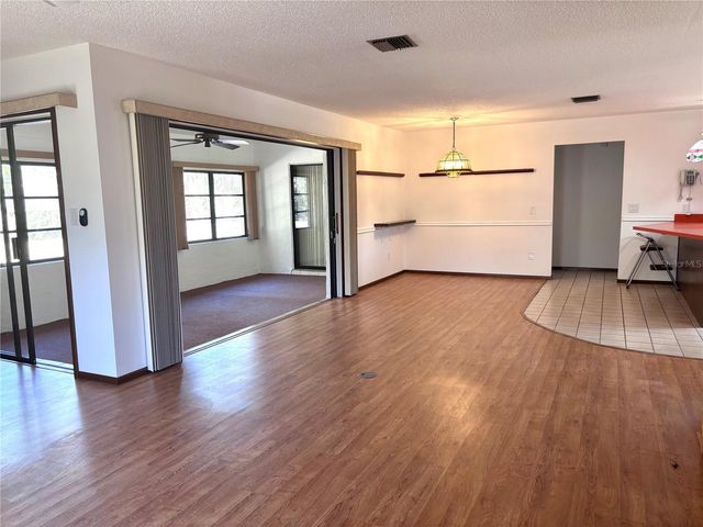 324 ALEMANDER AVENUE, Debary, FL 32713