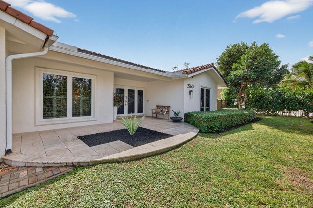 2760 NE 55th Street, Fort Lauderdale, FL 33308