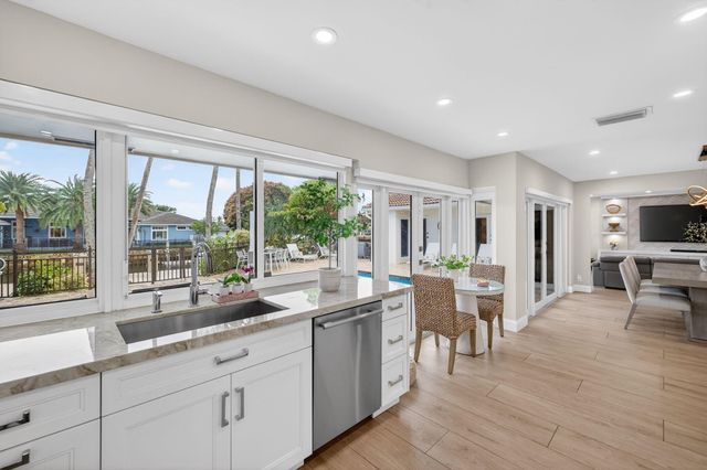 2760 NE 55th Street, Fort Lauderdale, FL 33308