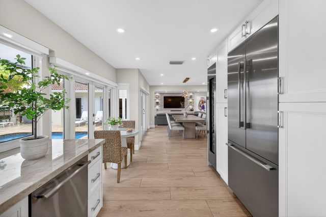 2760 NE 55th Street, Fort Lauderdale, FL 33308