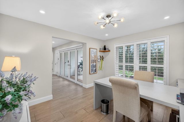 2760 NE 55th Street, Fort Lauderdale, FL 33308