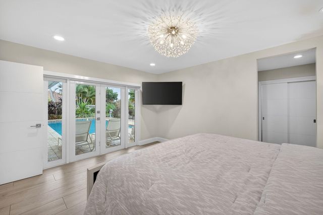 2760 NE 55th Street, Fort Lauderdale, FL 33308