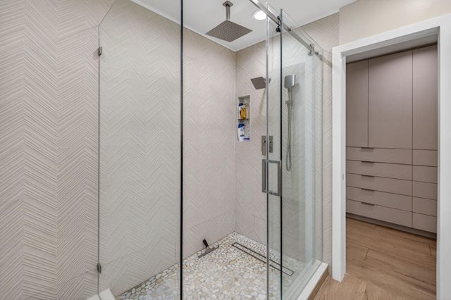 2760 NE 55th Street, Fort Lauderdale, FL 33308