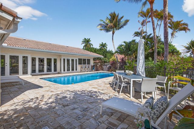 2760 NE 55th Street, Fort Lauderdale, FL 33308