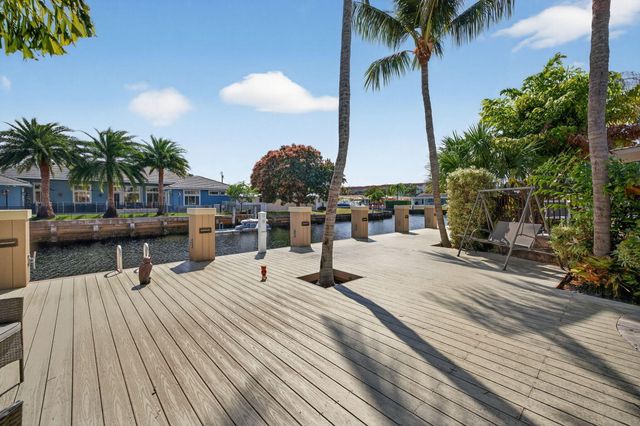 2760 NE 55th Street, Fort Lauderdale, FL 33308