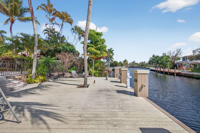 2760 NE 55th Street, Fort Lauderdale, FL 33308