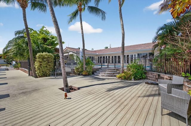 2760 NE 55th Street, Fort Lauderdale, FL 33308