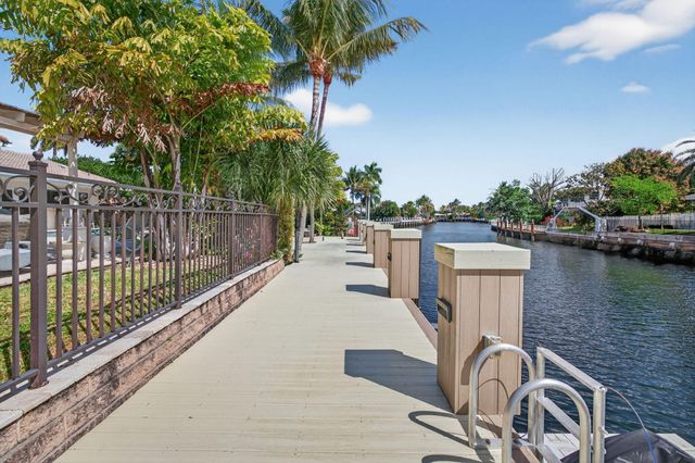 2760 NE 55th Street, Fort Lauderdale, FL 33308