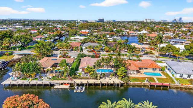 2760 NE 55th Street, Fort Lauderdale, FL 33308