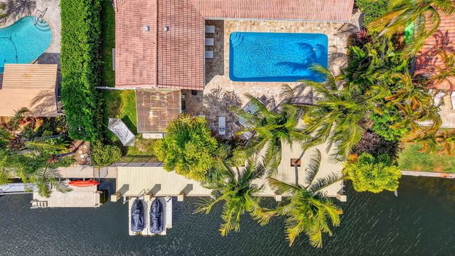 2760 NE 55th Street, Fort Lauderdale, FL 33308