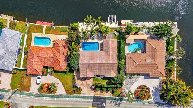 2760 NE 55th Street, Fort Lauderdale, FL 33308