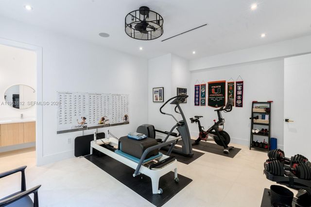 6031 SW 88th St, South Miami, FL 33156