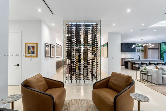 6031 SW 88th St, South Miami, FL 33156