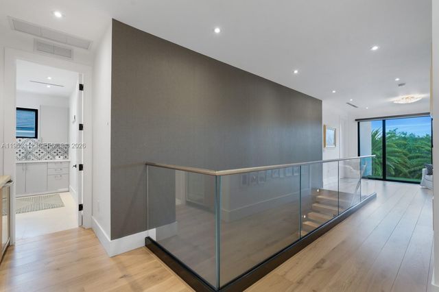 6031 SW 88th St, South Miami, FL 33156