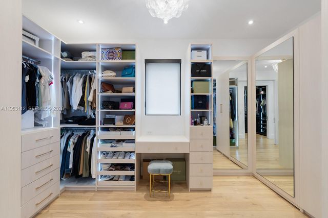 6031 SW 88th St, South Miami, FL 33156