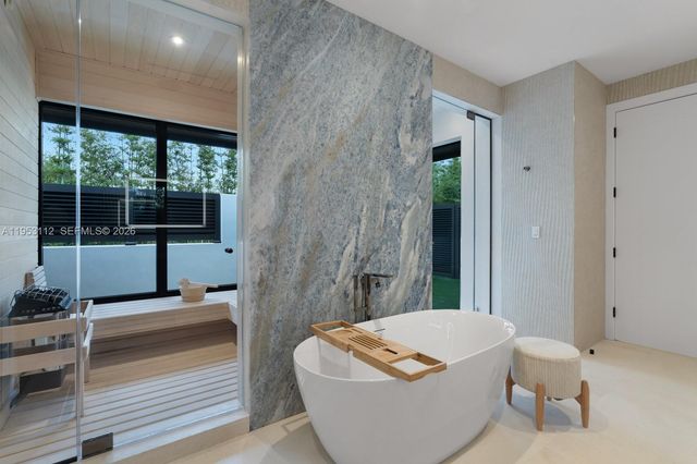 6031 SW 88th St, South Miami, FL 33156