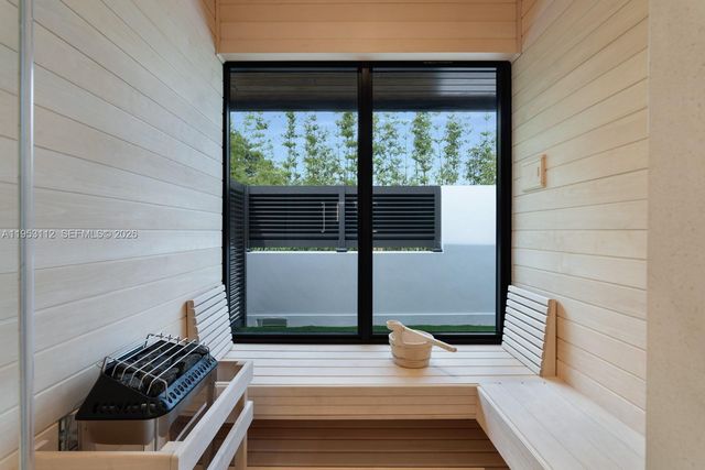 6031 SW 88th St, South Miami, FL 33156