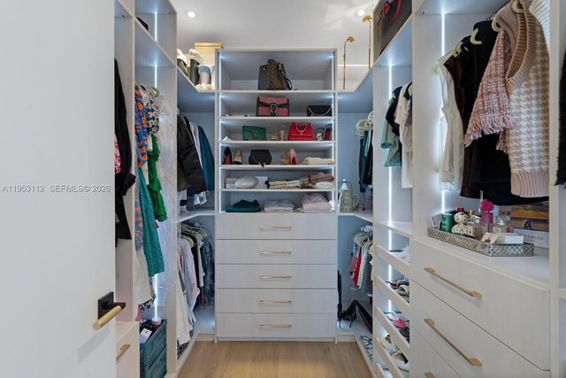 6031 SW 88th St, South Miami, FL 33156