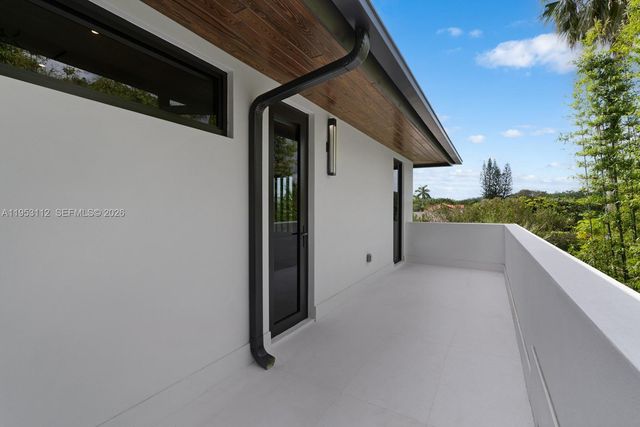 6031 SW 88th St, South Miami, FL 33156