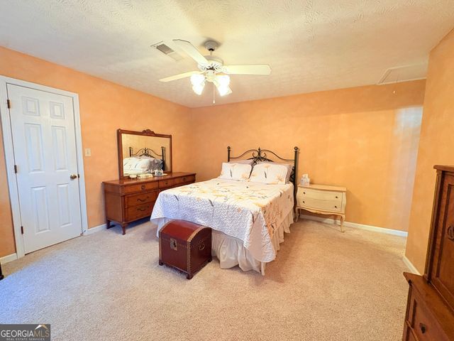 280 Wilbanks Drive, Fayetteville, GA 30215