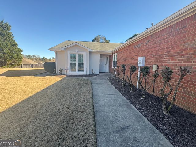 280 Wilbanks Drive, Fayetteville, GA 30215