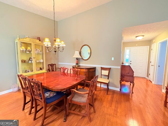 280 Wilbanks Drive, Fayetteville, GA 30215