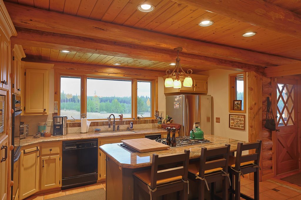 699 Glacier-Elk Creek Road, Condon, MT 59826 photo 31