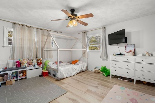 46 Ramshorn Rd, Dudley, MA 01571