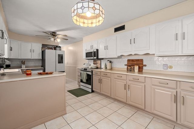 46 Ramshorn Rd, Dudley, MA 01571