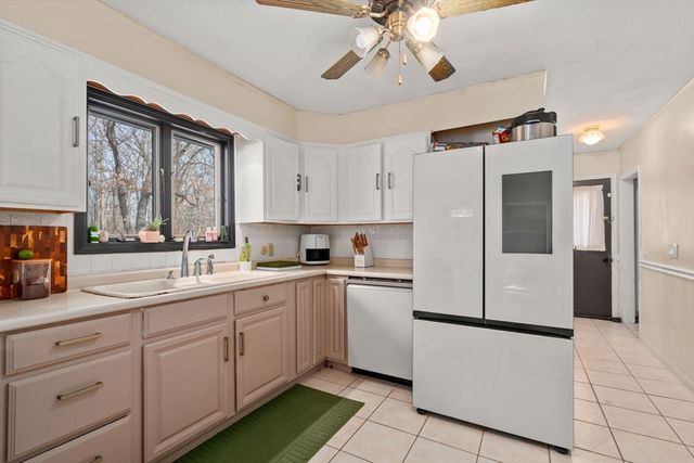 46 Ramshorn Rd, Dudley, MA 01571