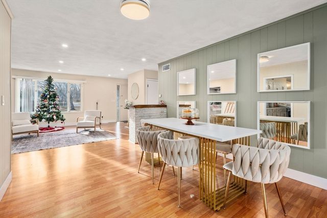 46 Ramshorn Rd, Dudley, MA 01571