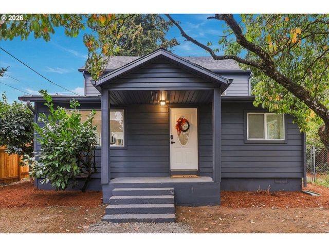 5390 Ne SKIDMORE St, Portland, OR 97218