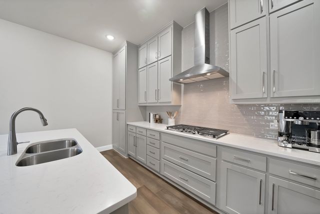 1837 Averi Lane, Farmers Branch, TX 75234