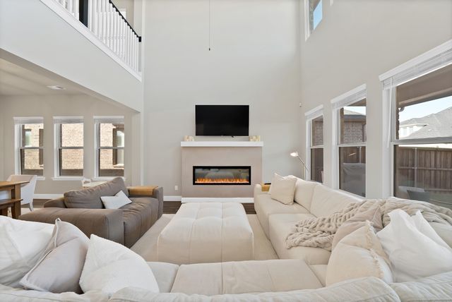1837 Averi Lane, Farmers Branch, TX 75234