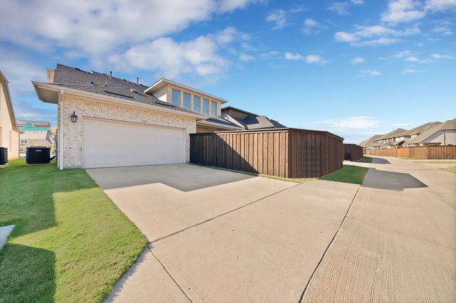 1837 Averi Lane, Farmers Branch, TX 75234