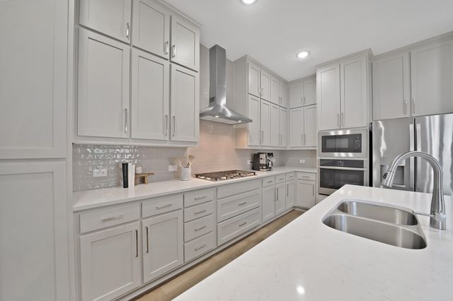 1837 Averi Lane, Farmers Branch, TX 75234