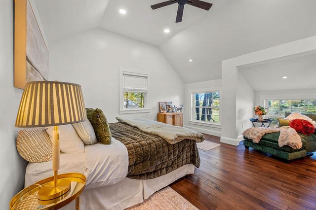 1091 Pucker Street, Stowe, VT 05672