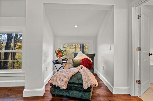 1091 Pucker Street, Stowe, VT 05672