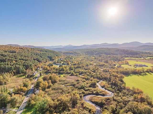 1091 Pucker Street, Stowe, VT 05672