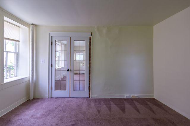 117 S PRAIRIE Street, Batavia, IL 60510