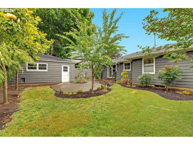 329 Se 50TH Ave, Portland, OR 97215