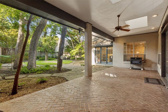 8732 Arbor Park Court, Dallas, TX 75243