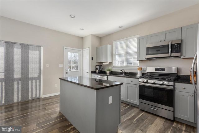 13201 DALDOWNIE CT, Bristow, VA 20136