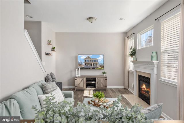 13201 DALDOWNIE CT, Bristow, VA 20136