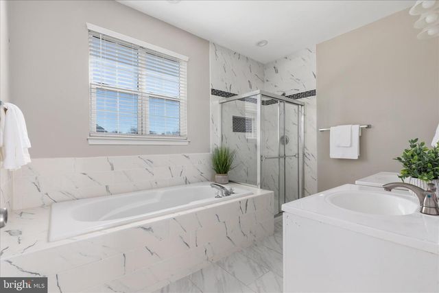 13201 DALDOWNIE CT, Bristow, VA 20136