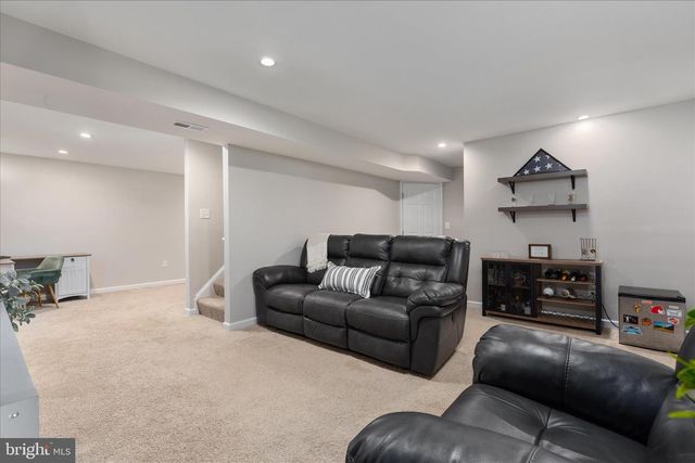 13201 DALDOWNIE CT, Bristow, VA 20136