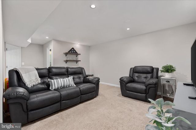 13201 DALDOWNIE CT, Bristow, VA 20136